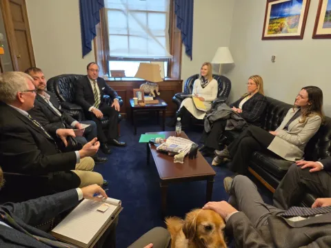 Rep. Fedorchak with North Dakota Barley Council